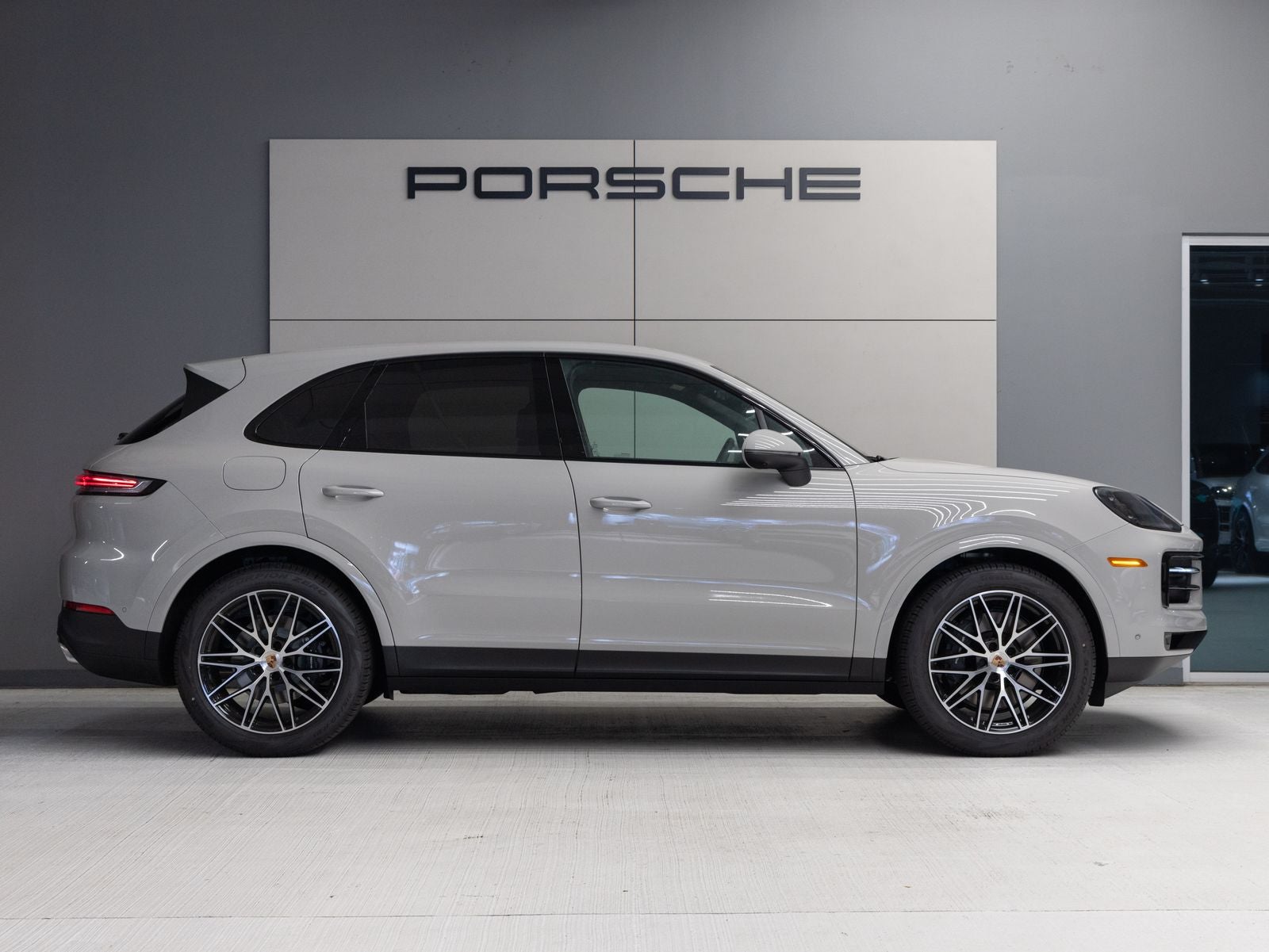 2026 Porsche Cayenne AWD