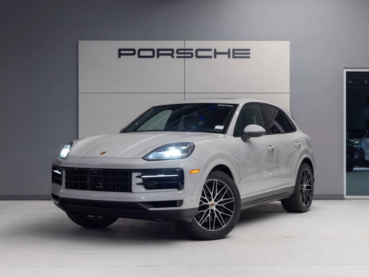 2026 Porsche Cayenne AWD