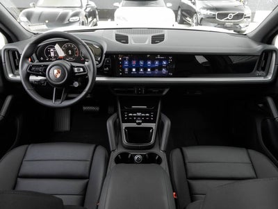 2026 Porsche Cayenne AWD