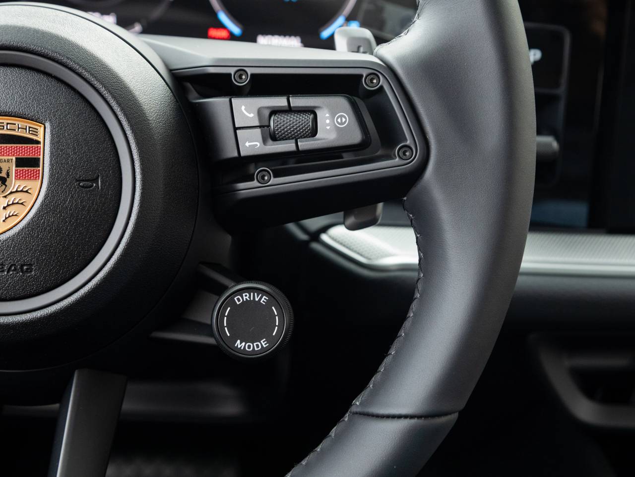 2026 Porsche Cayenne AWD