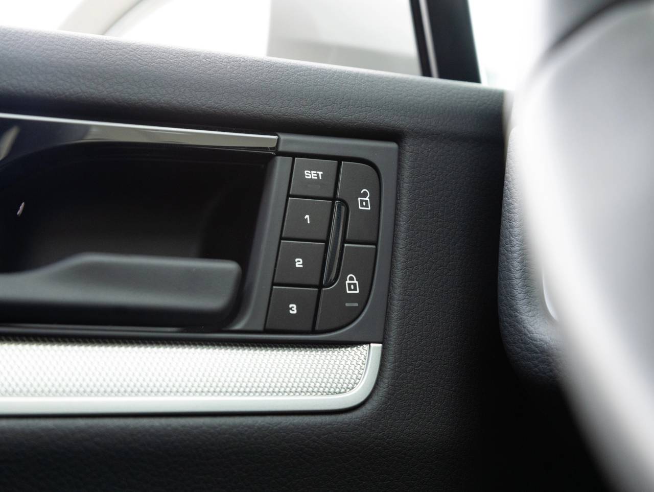 2026 Porsche Cayenne AWD