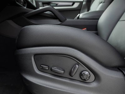 2026 Porsche Cayenne AWD