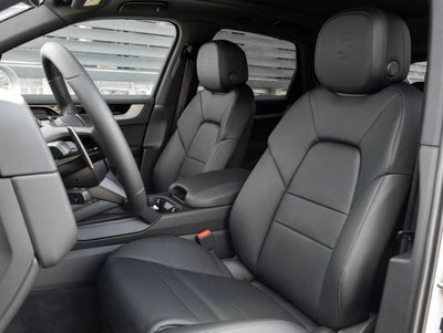 2026 Porsche Cayenne AWD