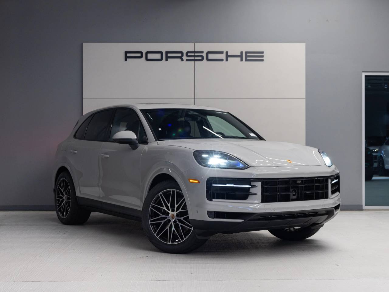2026 Porsche Cayenne AWD