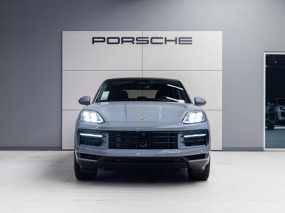 2026 Porsche Cayenne AWD