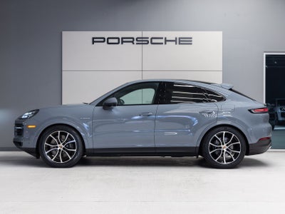 2026 Porsche Cayenne AWD