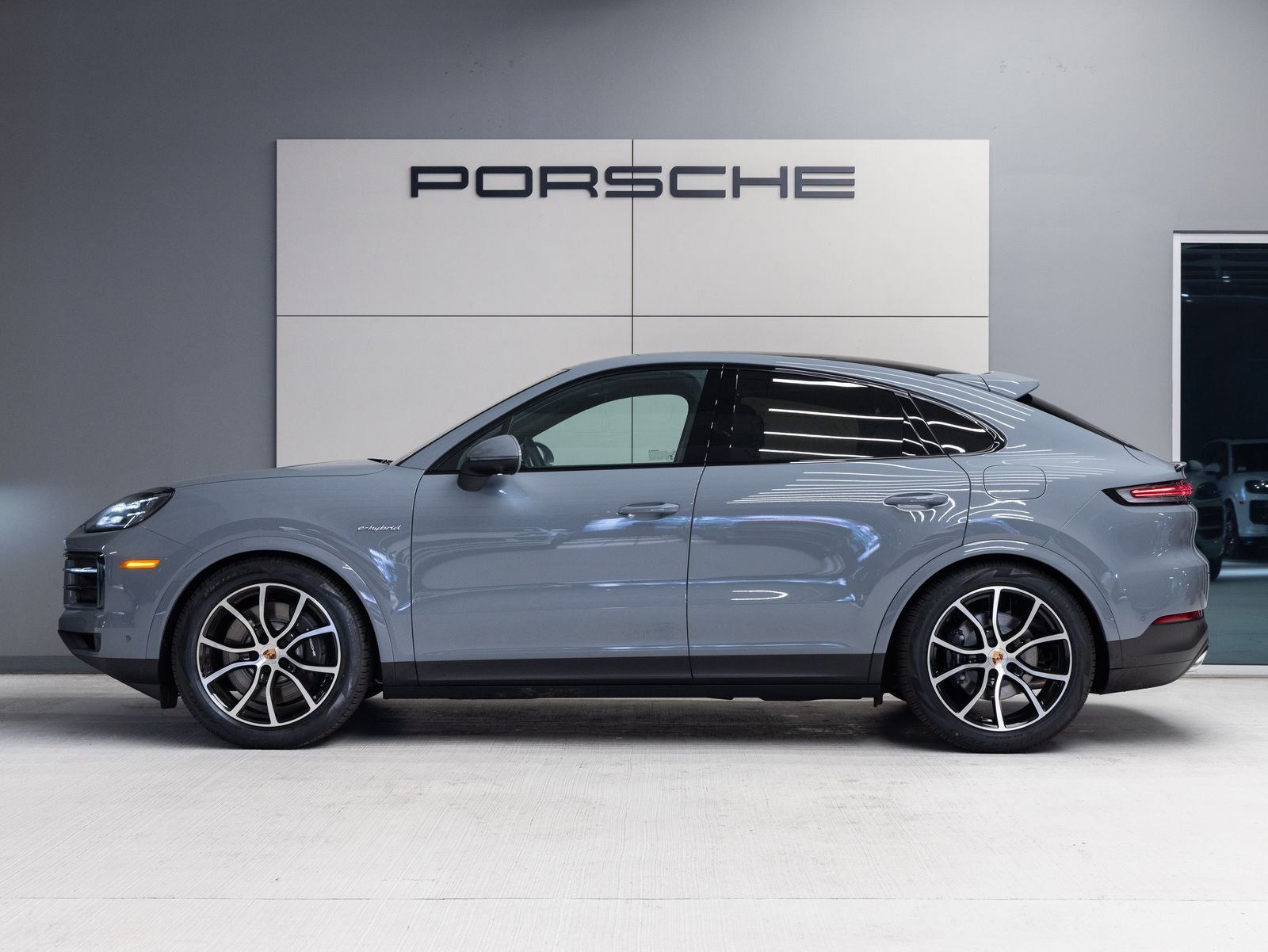 2026 Porsche Cayenne AWD