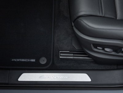 2026 Porsche Cayenne AWD