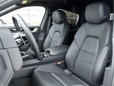 2026 Porsche Cayenne AWD