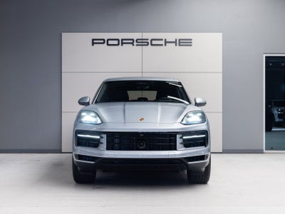2026 Porsche Cayenne AWD