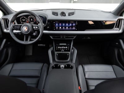 2026 Porsche Cayenne AWD