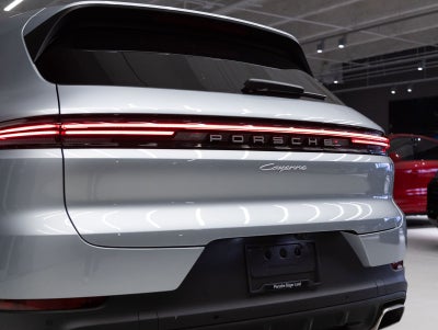 2026 Porsche Cayenne AWD