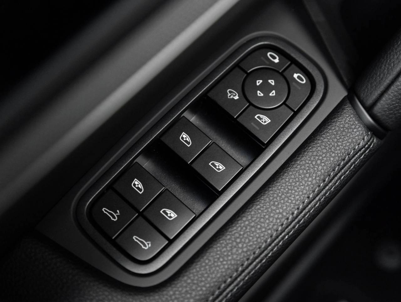 2026 Porsche Cayenne AWD