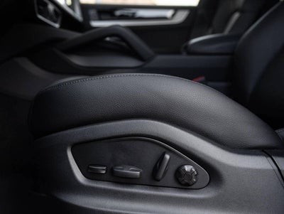 2026 Porsche Cayenne AWD