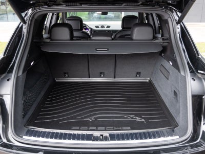2023 Porsche Cayenne Cayenne (MY23)