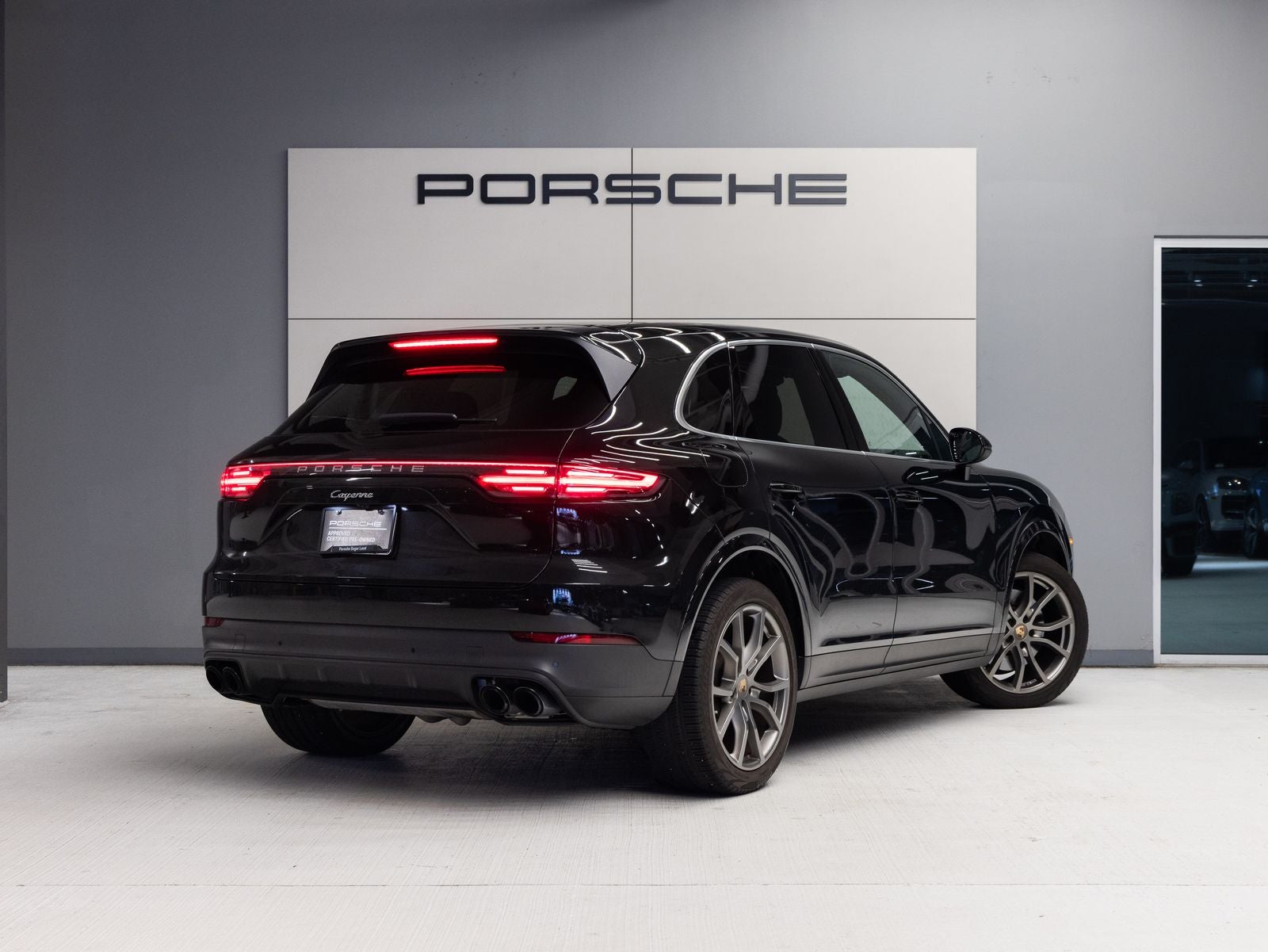 2023 Porsche Cayenne Cayenne (MY23)
