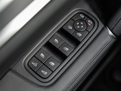 2022 Porsche Cayenne Cayenne Platinum Edition (MY22)