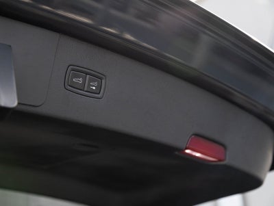 2022 Porsche Cayenne Cayenne Platinum Edition (MY22)