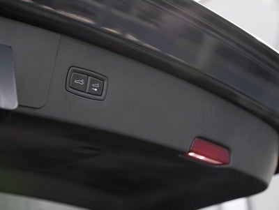 2022 Porsche Cayenne Cayenne Platinum Edition (MY22)