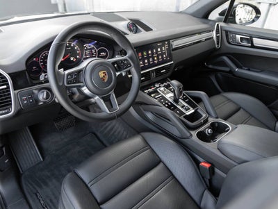 2022 Porsche Cayenne Cayenne Platinum Edition (MY22)