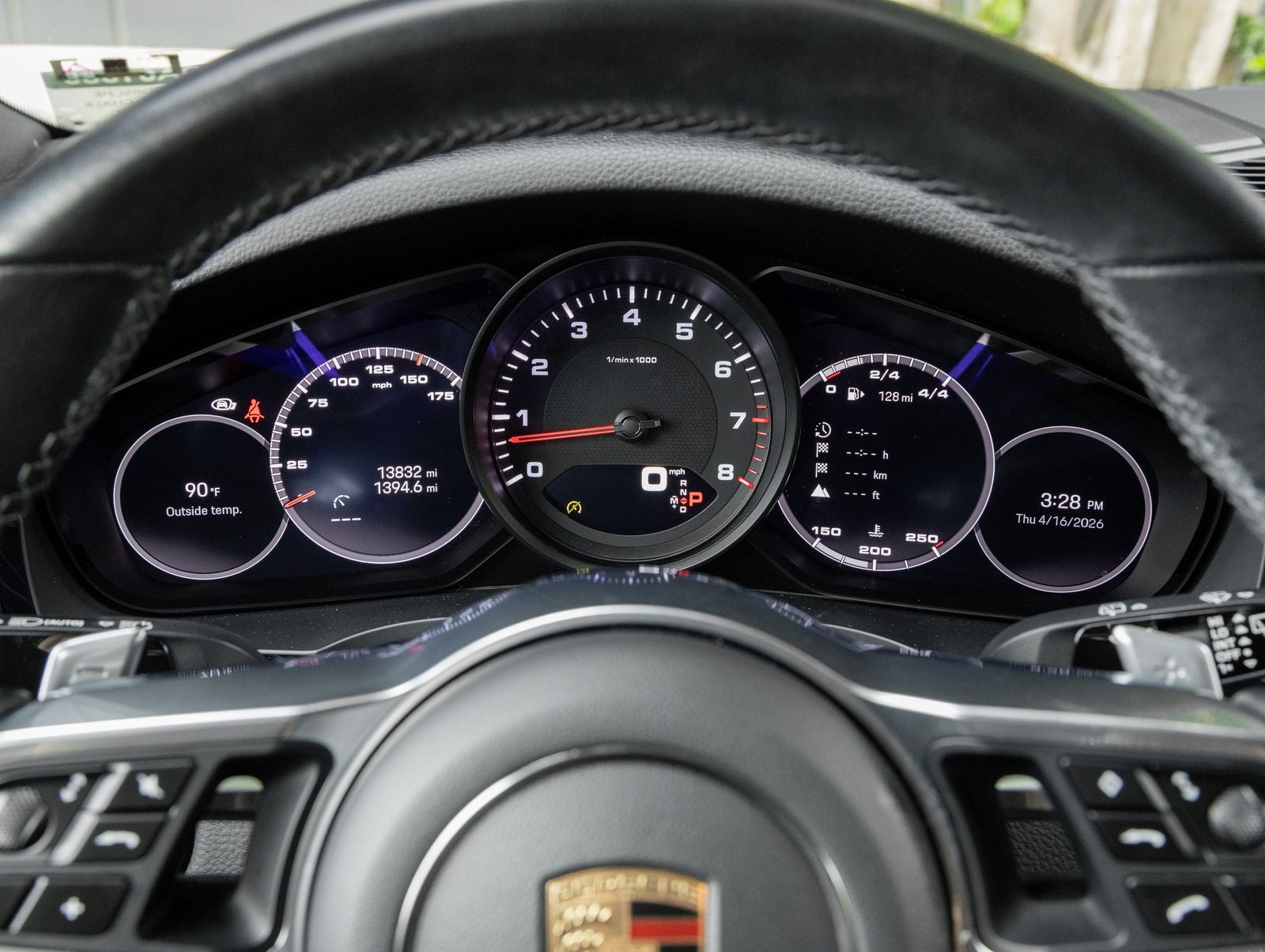 2023 Porsche Cayenne Platinum Edition