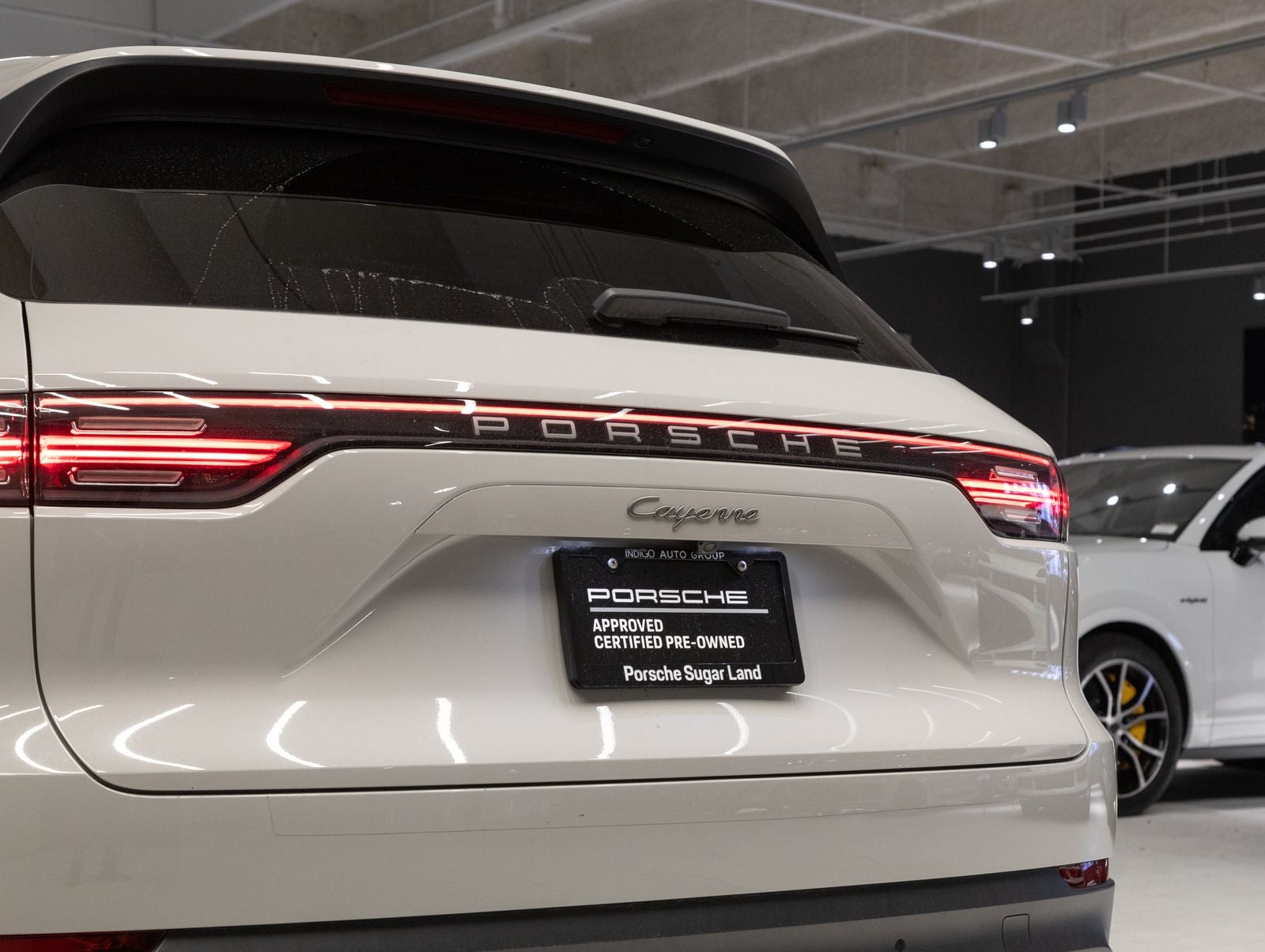 2023 Porsche Cayenne Platinum Edition