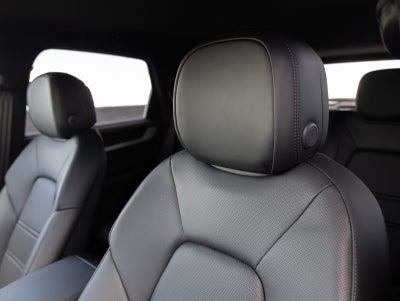 2025 Porsche Cayenne Cayenne