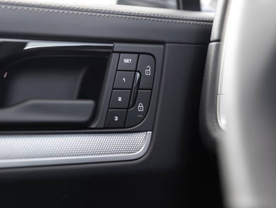 2025 Porsche Cayenne Cayenne