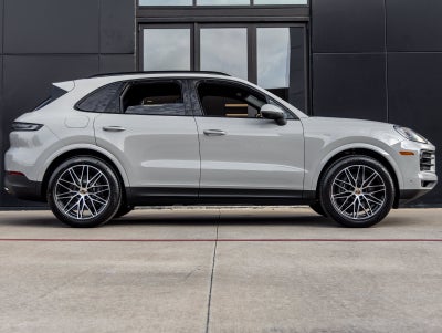 2026 Porsche Cayenne AWD