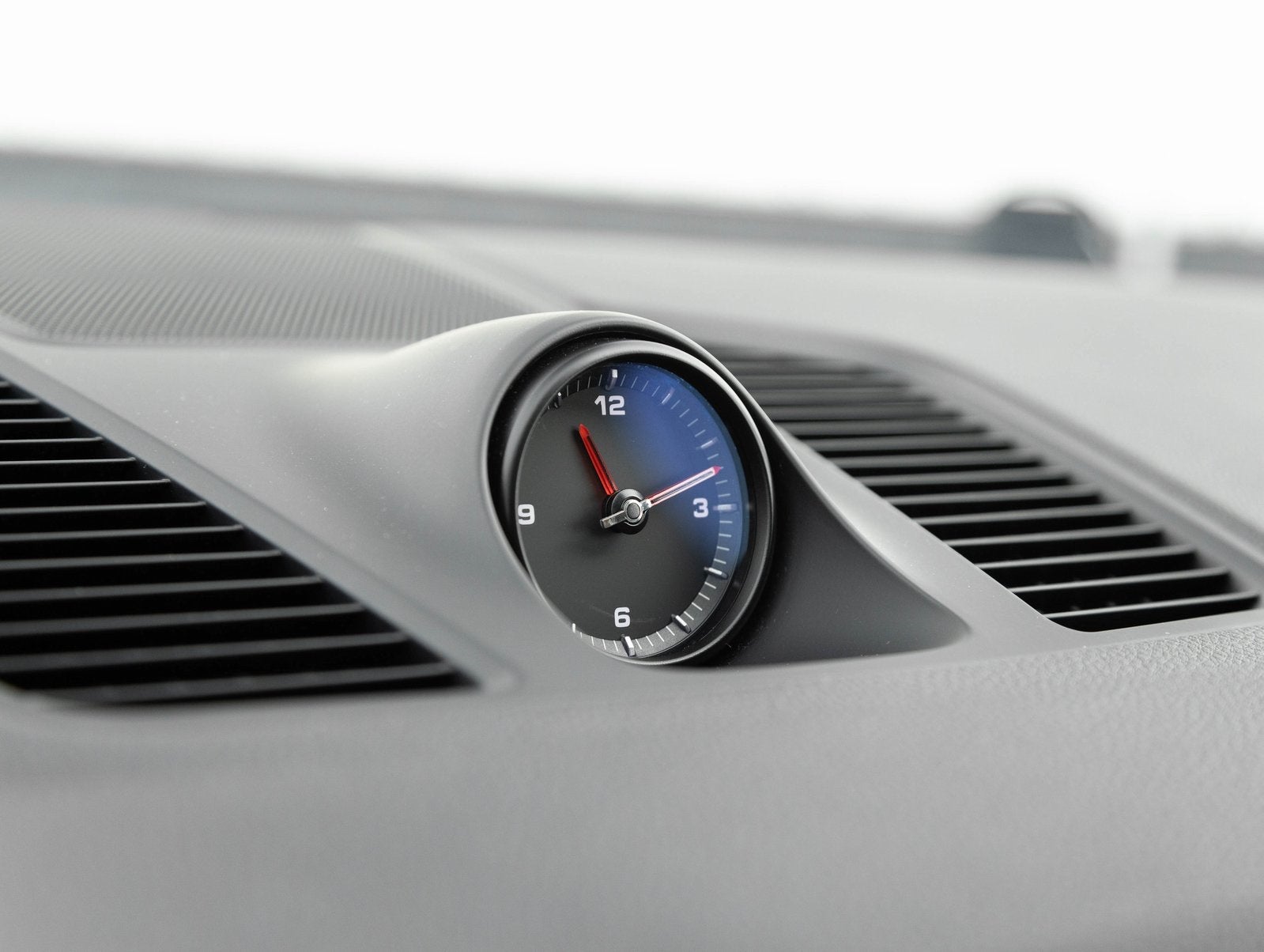 2022 Porsche Cayenne Cayenne Platinum Edition (MY22)