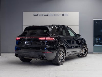 2022 Porsche Cayenne Cayenne Platinum Edition (MY22)