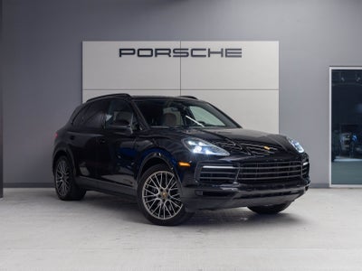 2022 Porsche Cayenne Cayenne Platinum Edition (MY22)