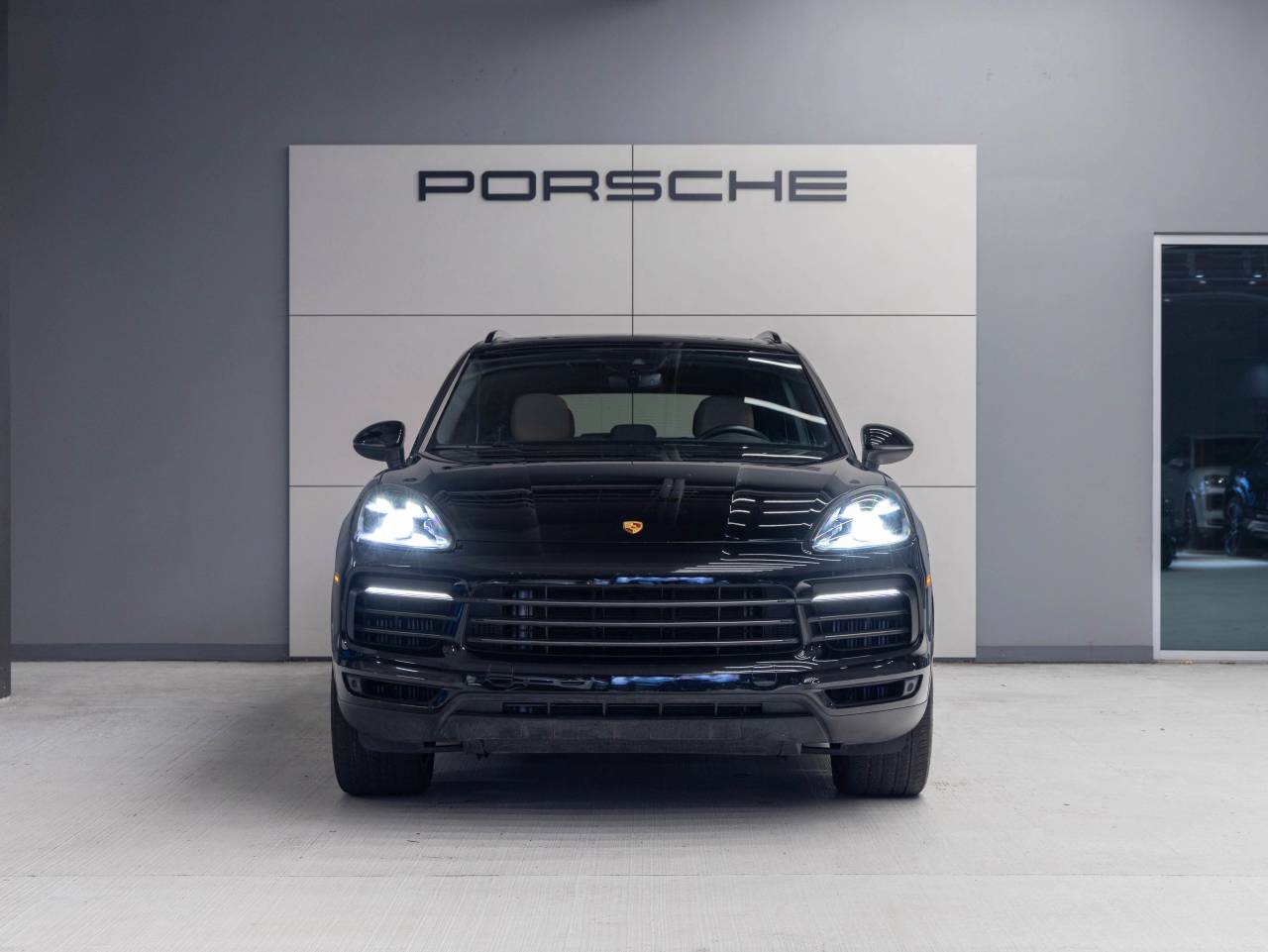 2022 Porsche Cayenne Cayenne Platinum Edition (MY22)
