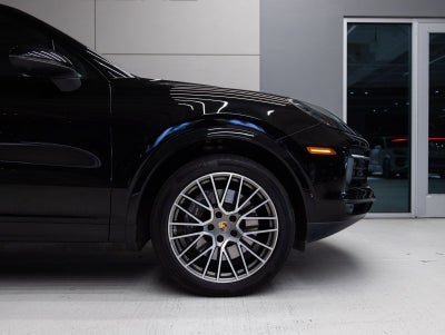 2023 Porsche Cayenne Cayenne Platinum Edition (MY23)