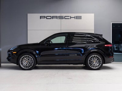 2023 Porsche Cayenne Cayenne Platinum Edition (MY23)