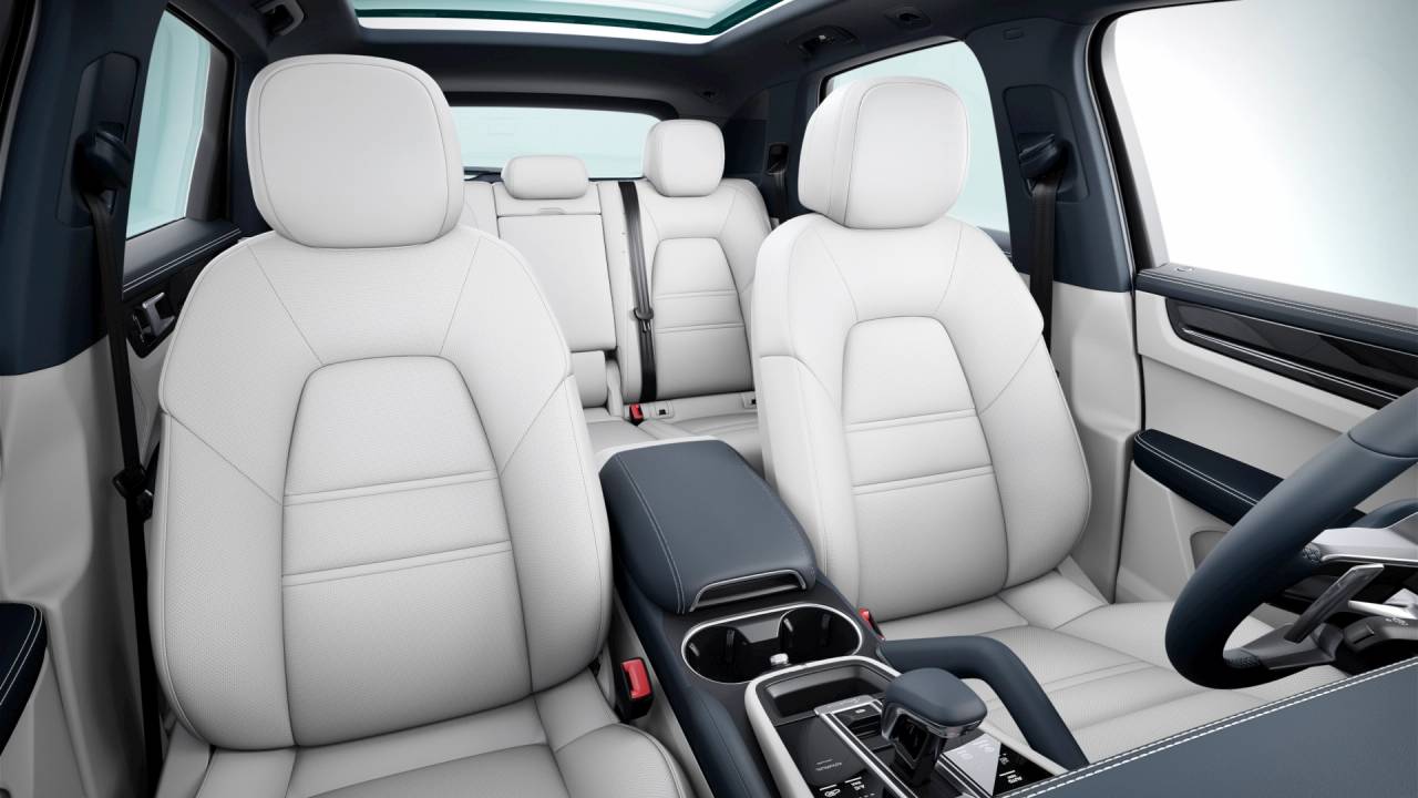 2023 Porsche Cayenne AWD