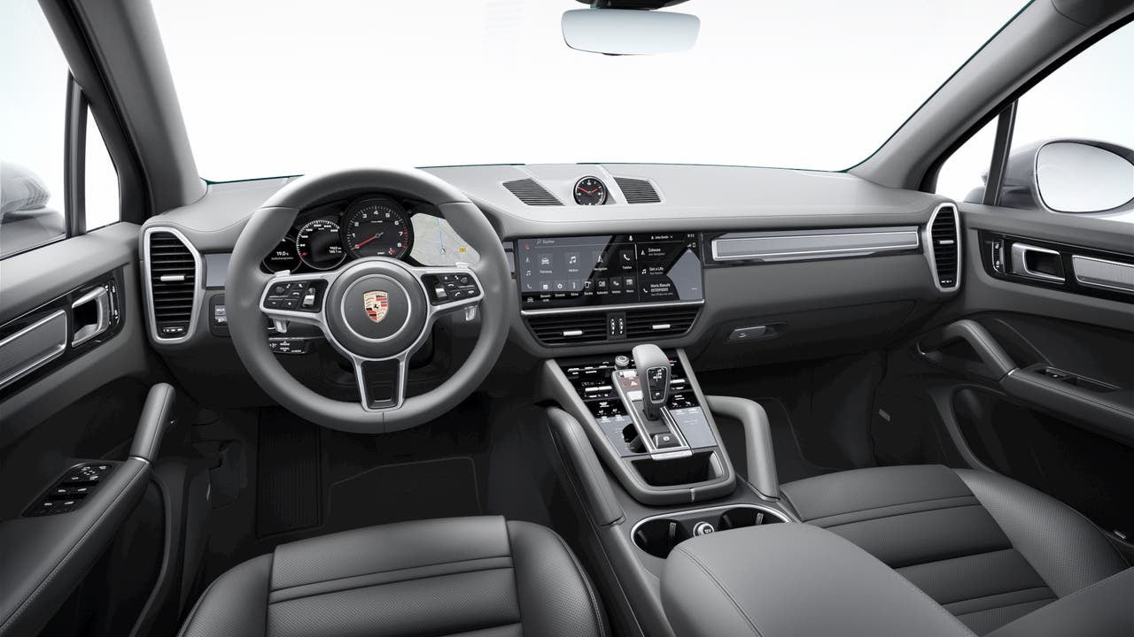 2023 Porsche Cayenne Platinum Edition