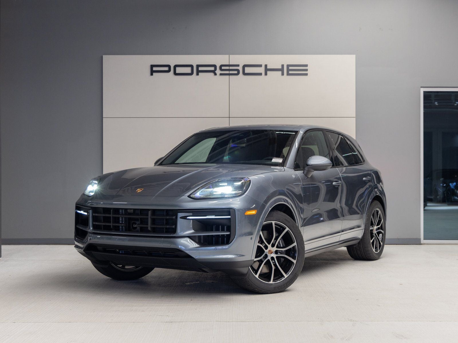 2026 Porsche Cayenne AWD
