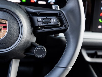 2026 Porsche Cayenne AWD