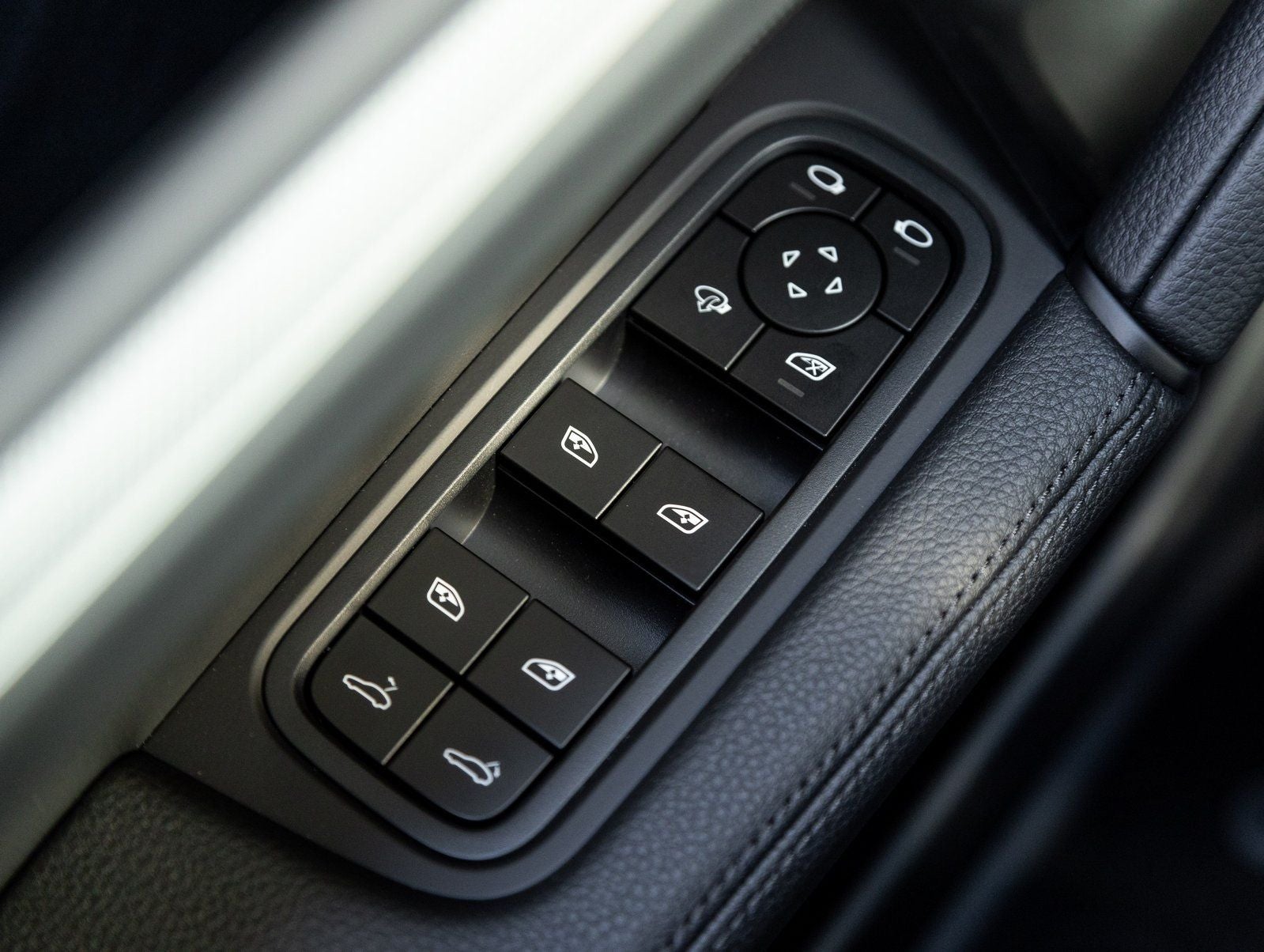 2026 Porsche Cayenne AWD