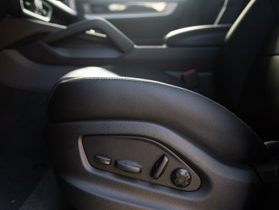 2026 Porsche Cayenne AWD