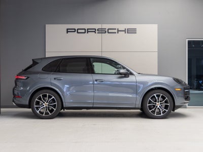 2026 Porsche Cayenne AWD