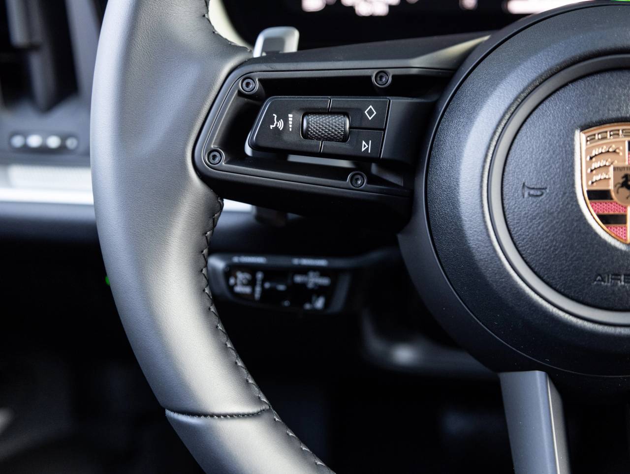 2026 Porsche Cayenne AWD