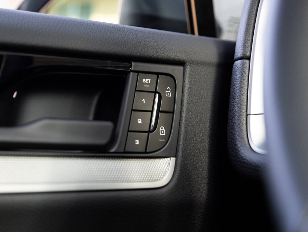 2026 Porsche Cayenne AWD