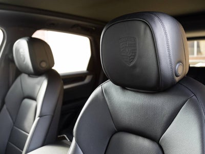 2026 Porsche Cayenne AWD