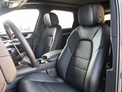 2026 Porsche Cayenne AWD