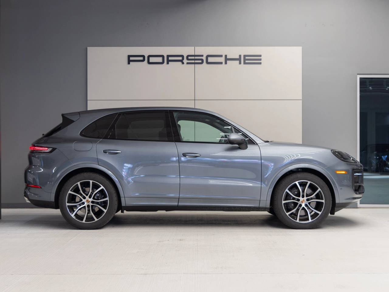 2026 Porsche Cayenne AWD