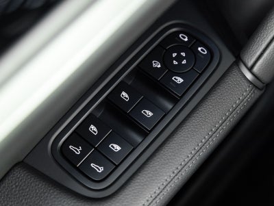 2026 Porsche Cayenne AWD