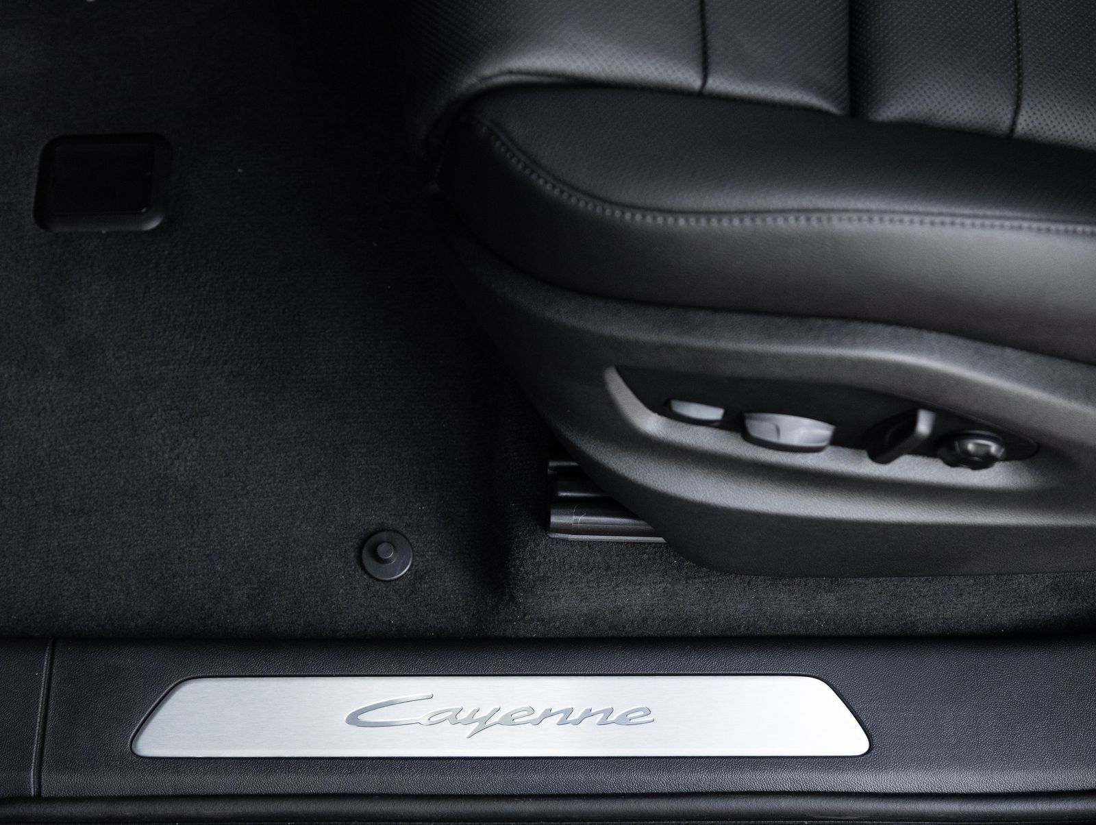 2026 Porsche Cayenne AWD