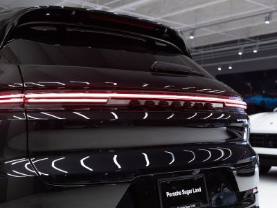 2026 Porsche Cayenne AWD